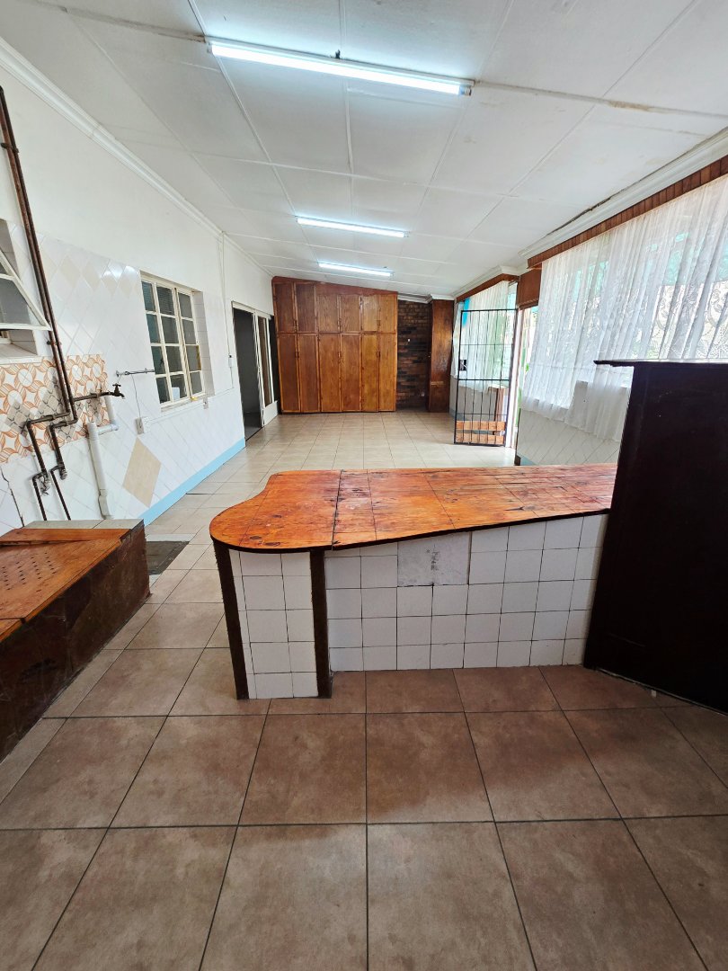 5 Bedroom Property for Sale in Elandia North West